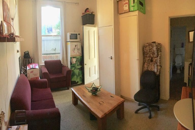 Photo of property in 47 Aurora Terrace, Kelburn, Wellington, 6012