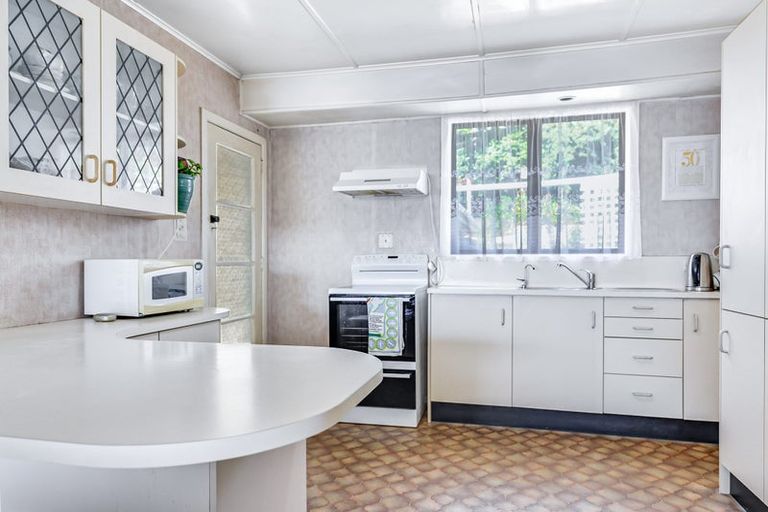 Photo of property in 22 Glenview Terrace, Glenview, Hamilton, 3206