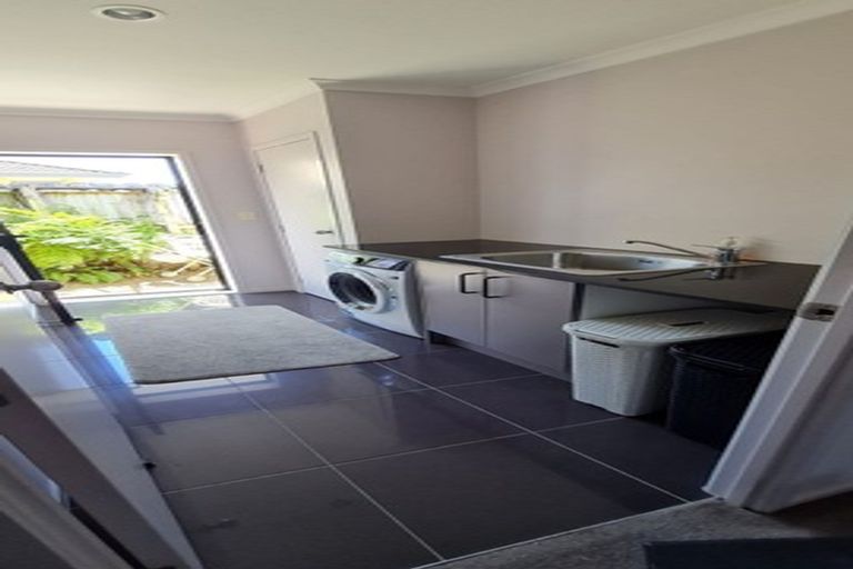 Photo of property in 22 Ranchod Terrace, Pukekohe, 2120