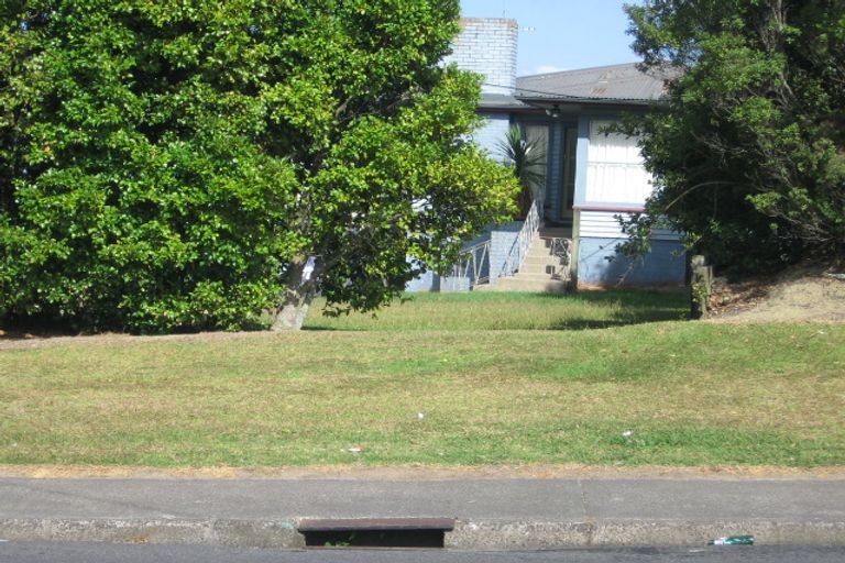 Photo of property in 1/50 Manuka Road, Glenfield, Auckland, 0629