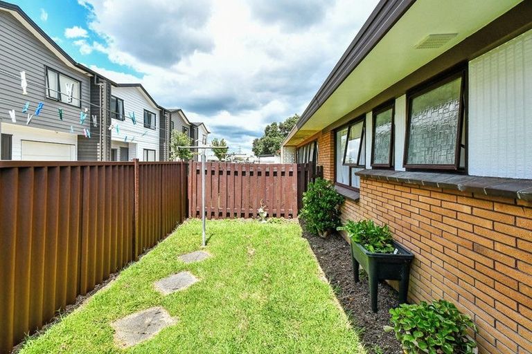 Photo of property in 3/6 Maru Road, Takanini, 2112