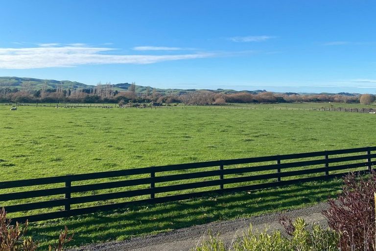 Photo of property in 64b Opaki Kaiparoro Road, Opaki, 5871