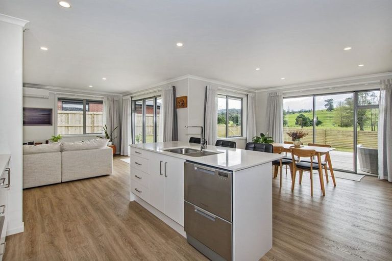 Photo of property in 22 Harrison Drive, Tikipunga, Whangarei, 0112