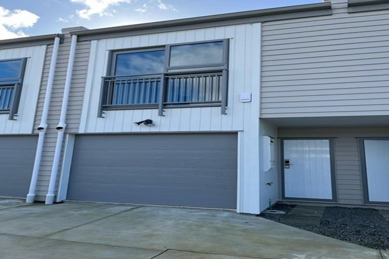 Photo of property in 99b Mahia Road, Wattle Downs, Auckland, 2103