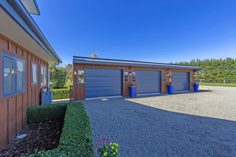 Photo of property in 158 Barkers Road, Loburn, Rangiora, 7472