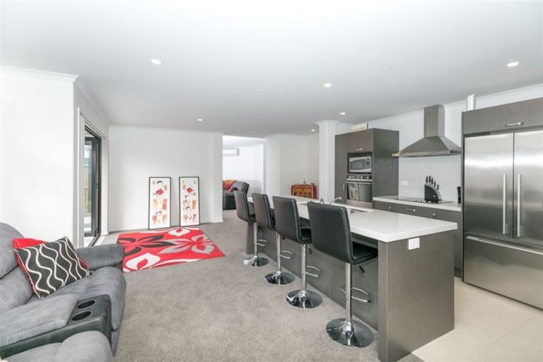 Photo of property in 60 Edgeview Crescent, Fitzroy, Hamilton, 3206