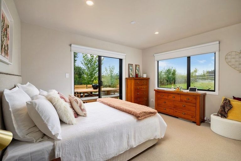 Photo of property in 6 Robins Way, Pokeno, 2471