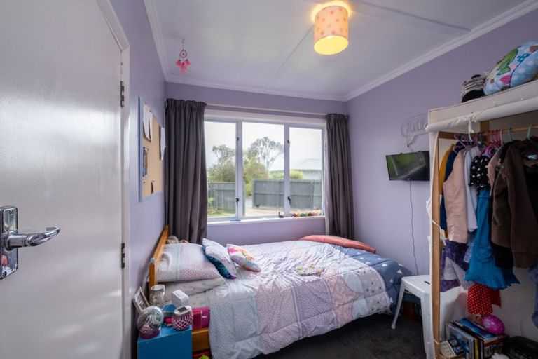 Photo of property in 37 Antonio Street, Stratford, 4332