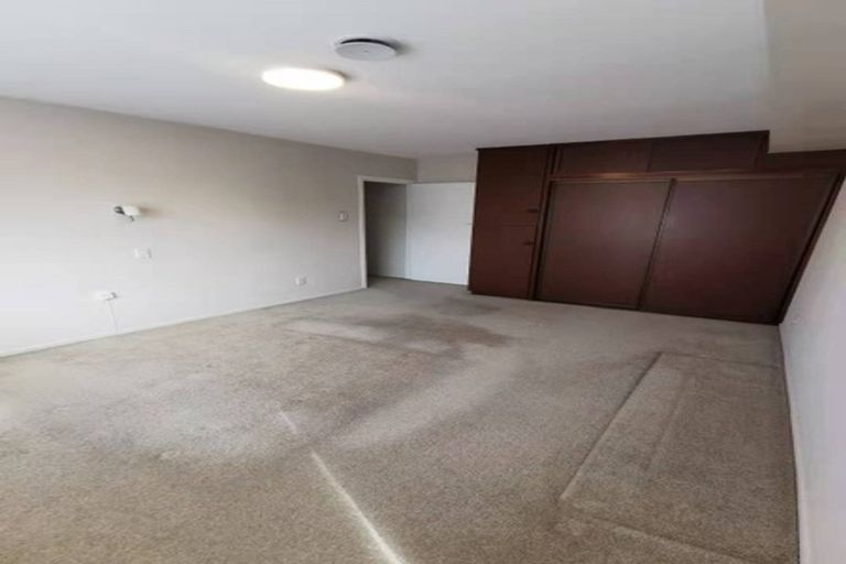 Photo of property in 2/11 Manor Place, Bryndwr, Christchurch, 8053