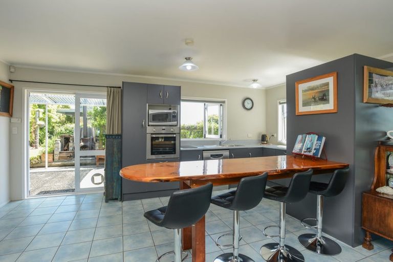 Photo of property in 39a Harper Road, Waimarama, Havelock North, 4294