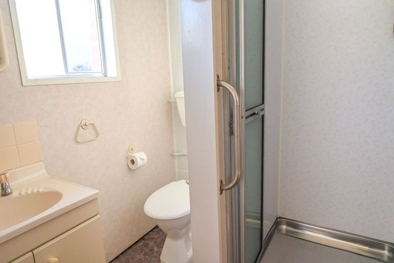 Photo of property in 21d Essex Street, Balclutha, 9230