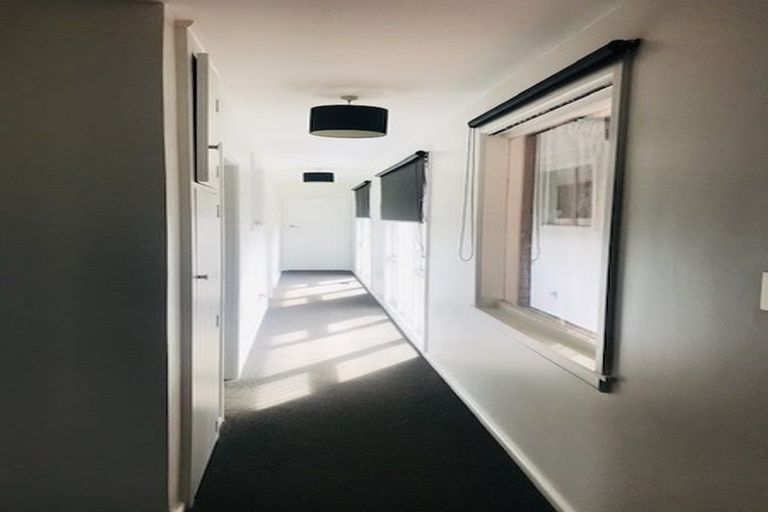 Photo of property in 268 Main North Road, Redwood, Christchurch, 8051