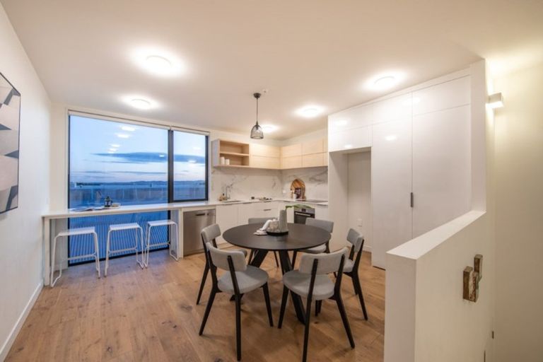 Photo of property in Sugar Lane Apartments, 10/31 Rawene Road, Birkenhead, Auckland, 0626