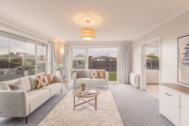 Photo of property in 1/7 Tulloch Place, Papanui, Christchurch, 8052