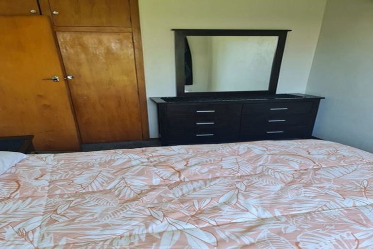 Photo of property in 1/79 Hills Road, Edgeware, Christchurch, 8013