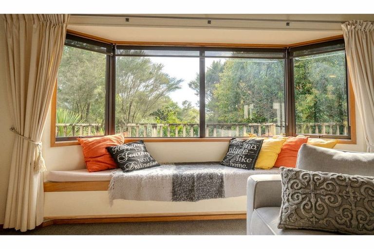 Photo of property in 136 Landing Road, Kerikeri, 0230