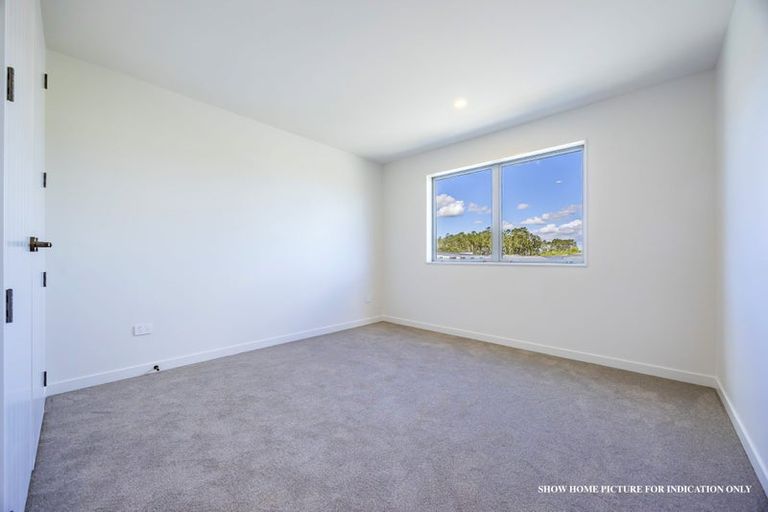 Photo of property in 77d Schoolside Road, Kumeu, 0810
