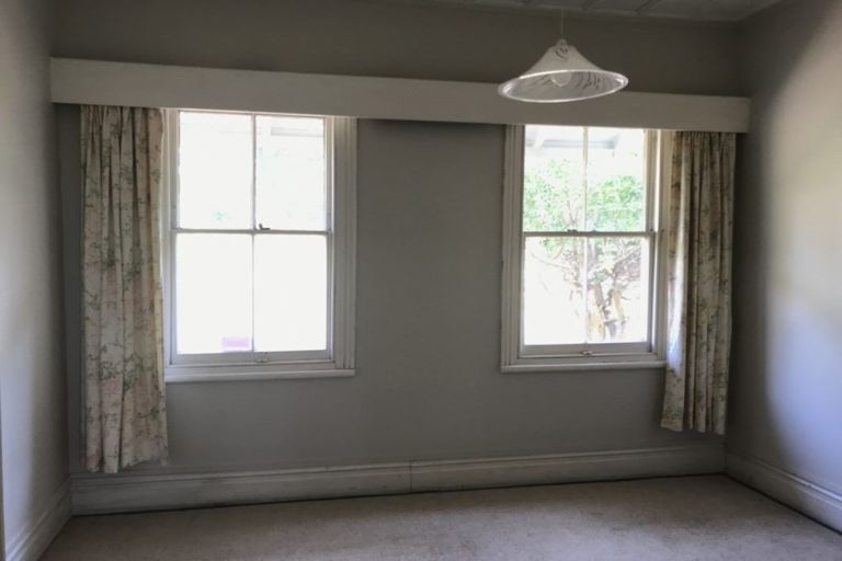 Photo of property in 215 Kitchener Road, Pukekohe, 2120