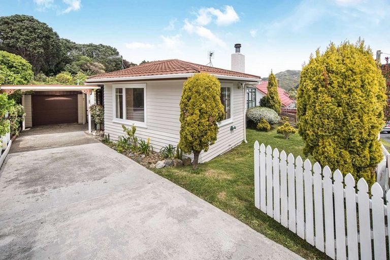 Photo of property in 7 Montreal Grove, Kingston, Wellington, 6021