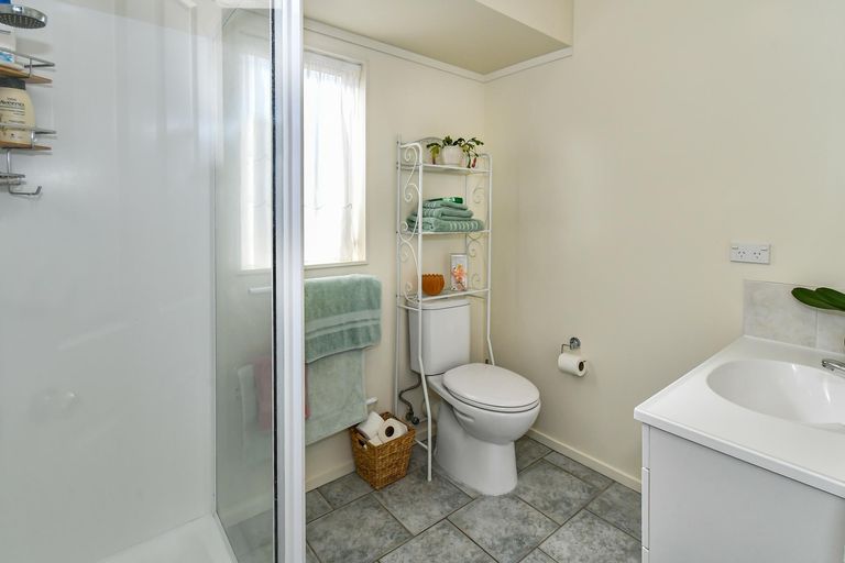 Photo of property in 79 Longford Park Drive, Takanini, 2112