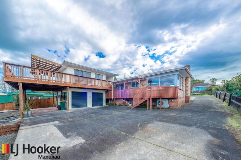 Photo of property in 6 Lucas Place, Weymouth, Auckland, 2103