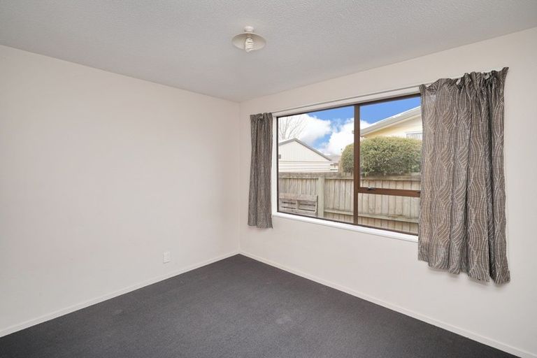 Photo of property in 27a Newnham Street, Rangiora, 7400