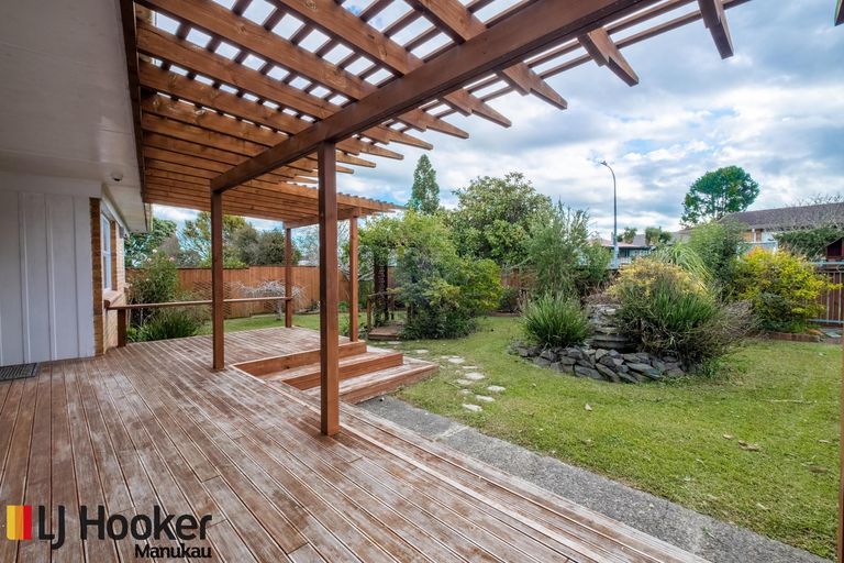 Photo of property in 6 Lucas Place, Weymouth, Auckland, 2103