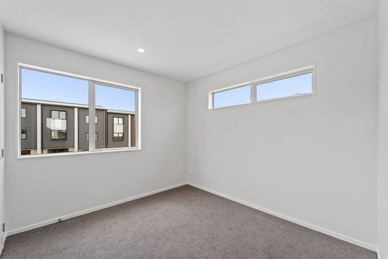 Photo of property in 361 Glengarry Road, Glen Eden, Auckland, 0602