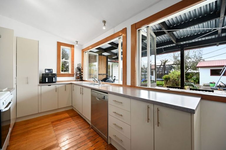 Photo of property in 17 Weka Street, Frankton, Hamilton, 3204