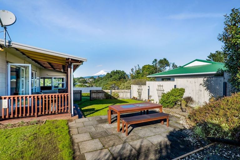 Photo of property in 94a Bayly Road, Blagdon, New Plymouth, 4310