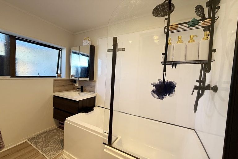 Photo of property in 49c Marne Road, Papakura, 2110