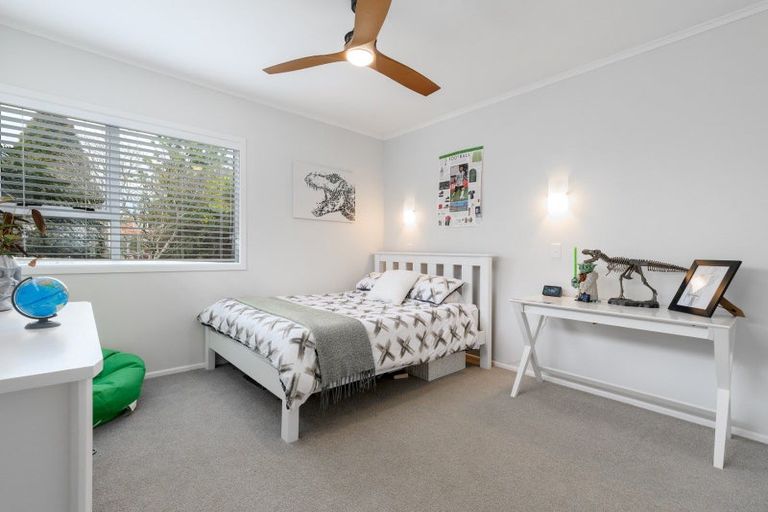 Photo of property in 129 Kings Avenue, Matua, Tauranga, 3110