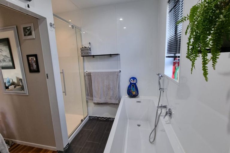 Photo of property in 126 Harlech Street, Mayfair, Hastings, 4122