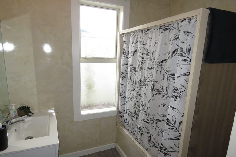 Photo of property in 13 Murphy Street, Strathern, Invercargill, 9812