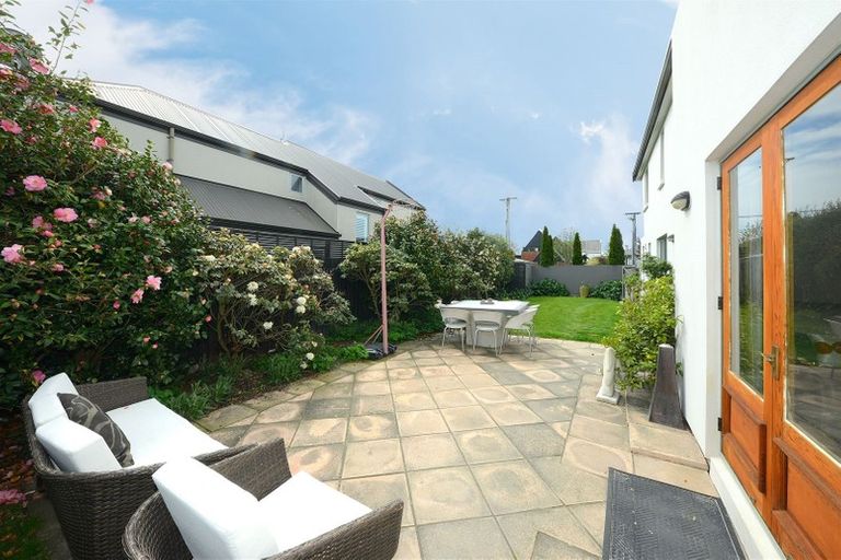 Photo of property in 95 Abberley Crescent, St Albans, Christchurch, 8014