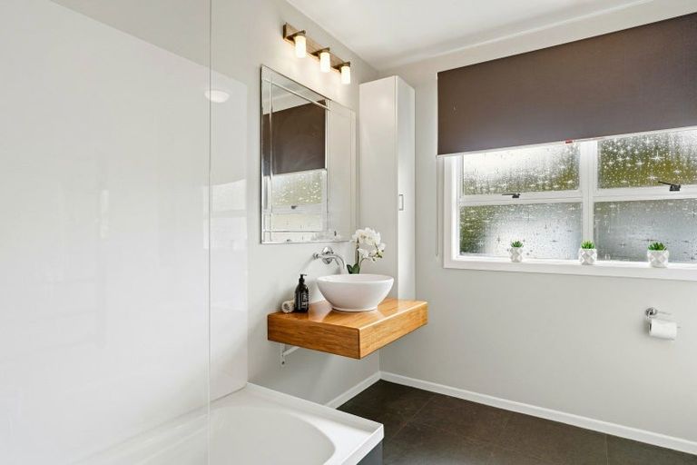 Photo of property in 4 Davidson Crescent, Pahiatua, 4910