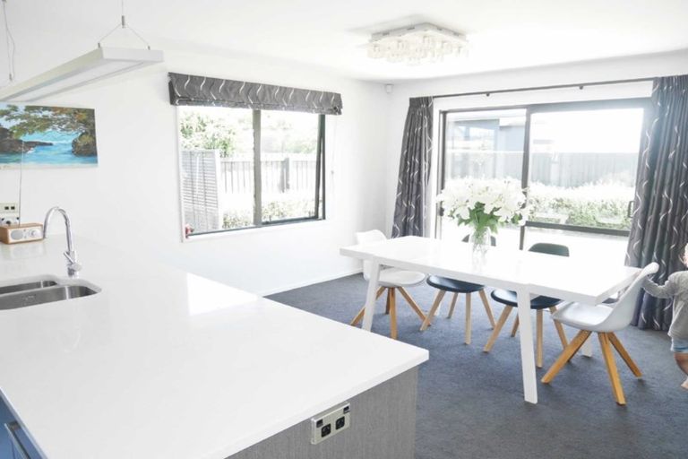 Photo of property in 9 Gosling Crescent, Halswell, Christchurch, 8025