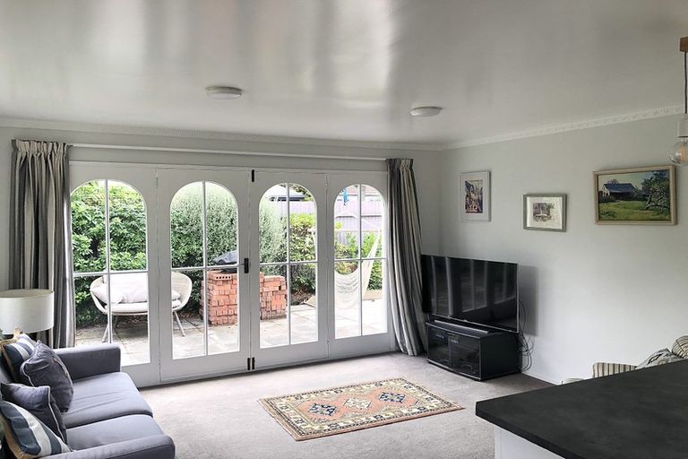 Photo of property in 93a Saint James Avenue, Papanui, Christchurch, 8053