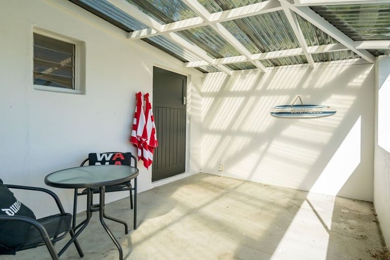 Photo of property in 6 Cossens Street, Balclutha, 9230