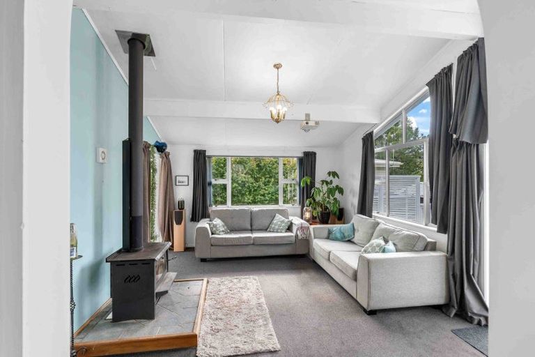 Photo of property in 15 Carlton Terrace, Westown, New Plymouth, 4310