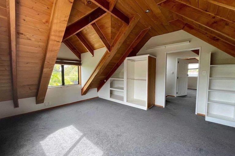 Photo of property in 11 Scarlock Avenue, Browns Bay, Auckland, 0630