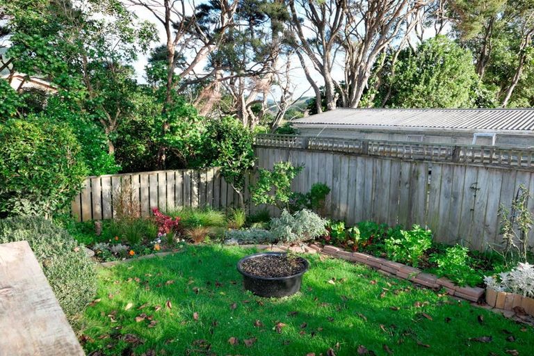 Photo of property in 136 Ruapehu Street, Paraparaumu, 5032