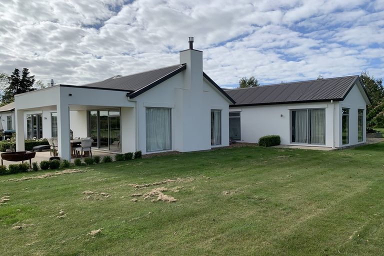 Photo of property in 695 Essendon Road, Darfield, 7571