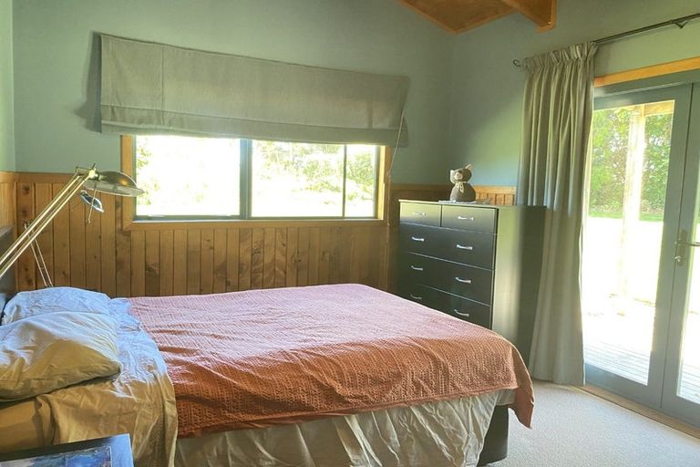 Photo of property in 41 Ohanga Road, Onaero, Waitara, 4383