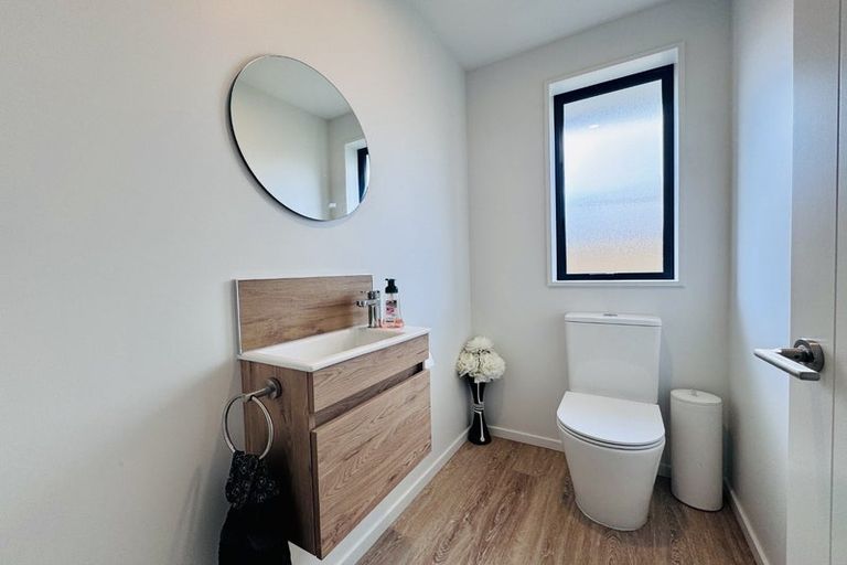 Photo of property in 30 Marcoola Drive, Rolleston, 7614