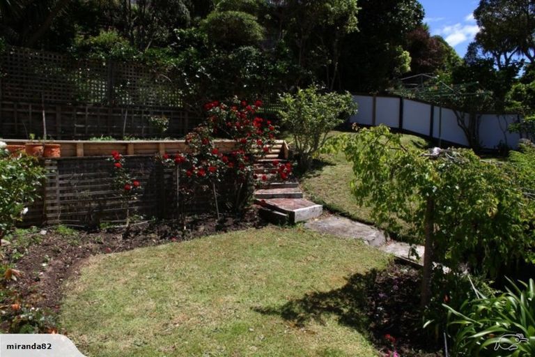 Photo of property in 16 Beere Haven Road, Seatoun, Wellington, 6022