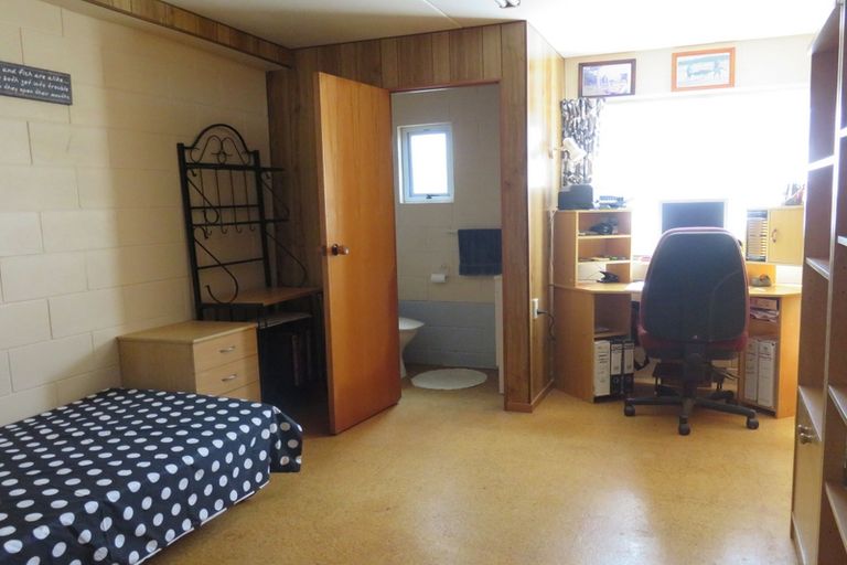 Photo of property in 212 Fairway Drive, Te Kamo, Whangarei, 0112