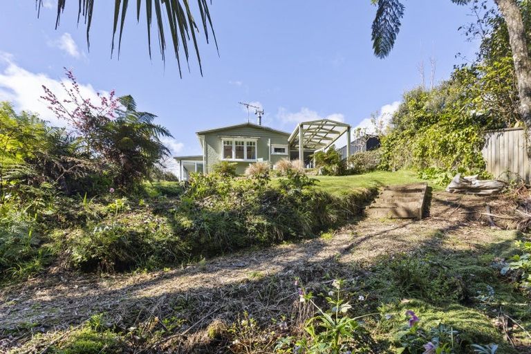 Photo of property in 175 Huatoki Street, Upper Vogeltown, New Plymouth, 4310