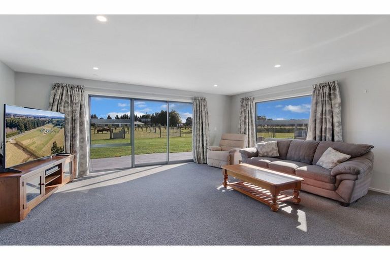 Photo of property in 2612 Wards Road, Darfield, 7571