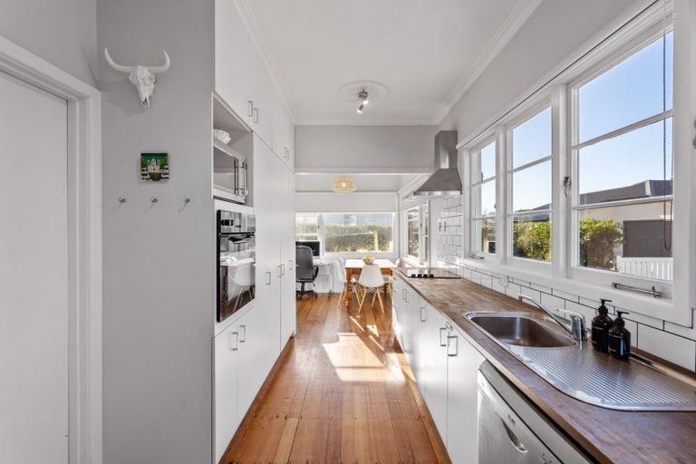 Photo of property in 1020 Southland Road, Raureka, Hastings, 4120